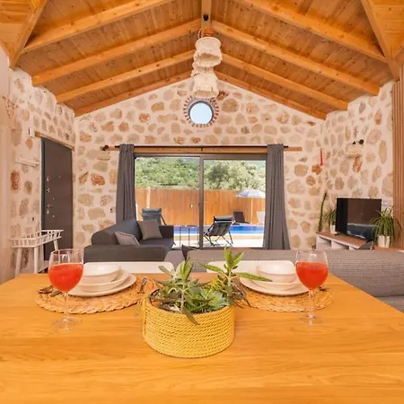 Villa Kirlangic Evi Kaş