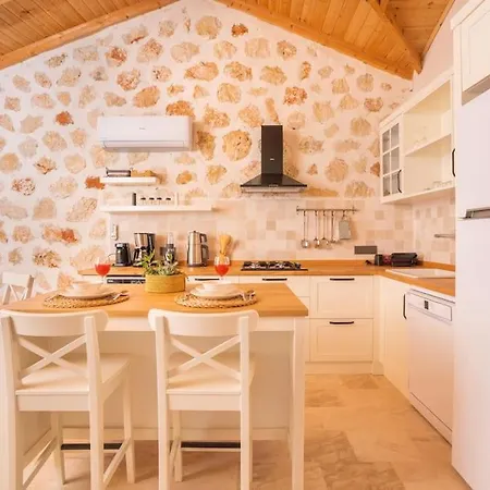 Villa Kirlangic Evi Kas