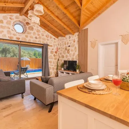 Villa Kirlangic Evi Kaş