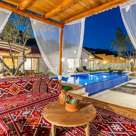 Villa Kirlangic Evi Kas